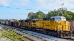 UP 9357 & 8667 at the CSX Yard